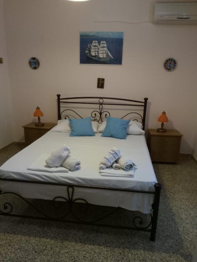 Agnes Rooms Kini Екстериор снимка
