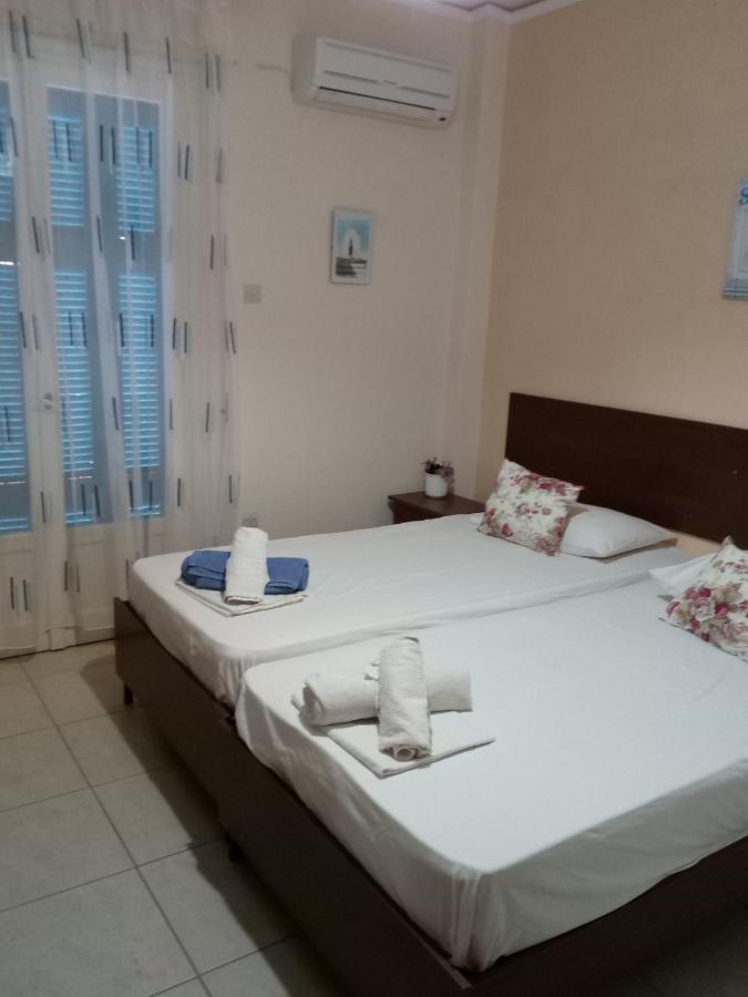 Agnes Rooms Kini Екстериор снимка