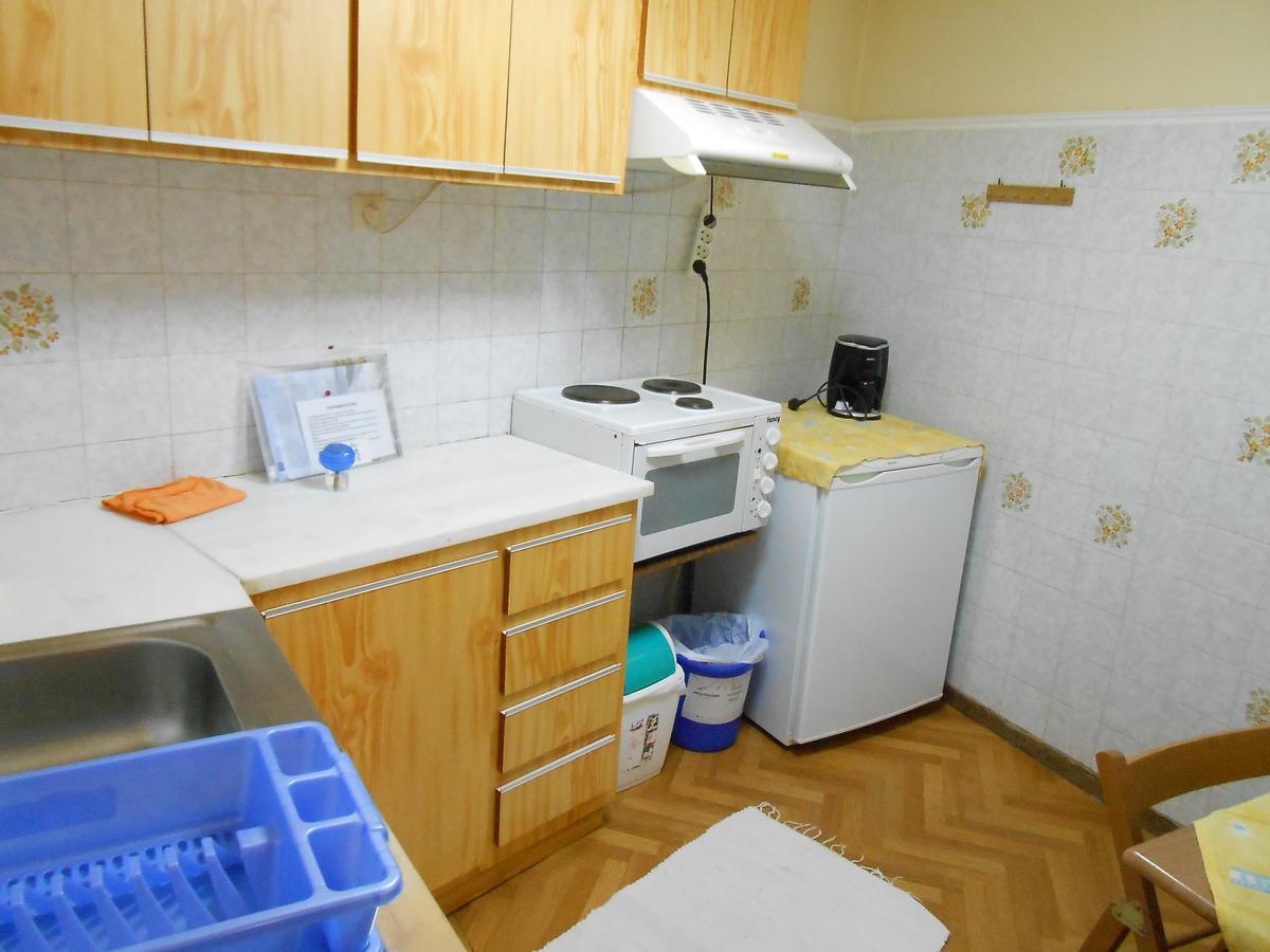 Agnes Rooms Kini Екстериор снимка